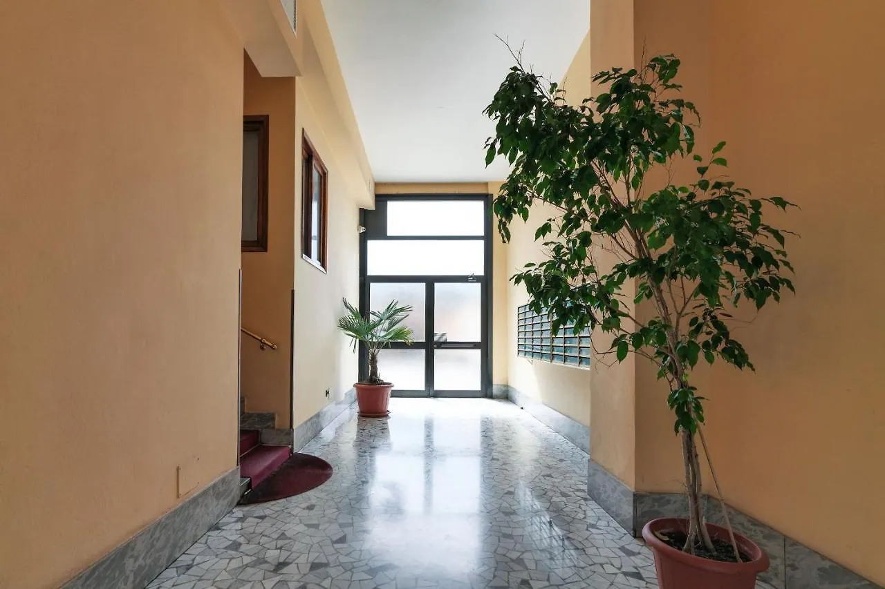 Milano For Guest -Chiara Apartment Porta Vittoria Italia